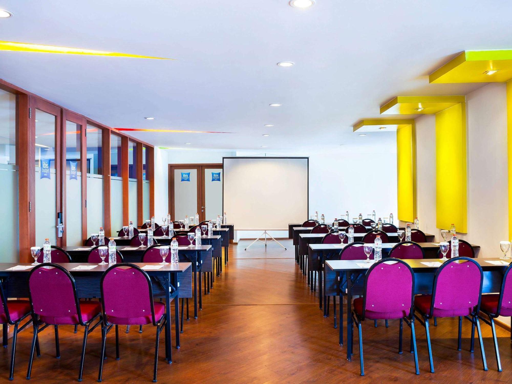 Ibis Budget Jakarta Menteng Zewnętrze zdjęcie